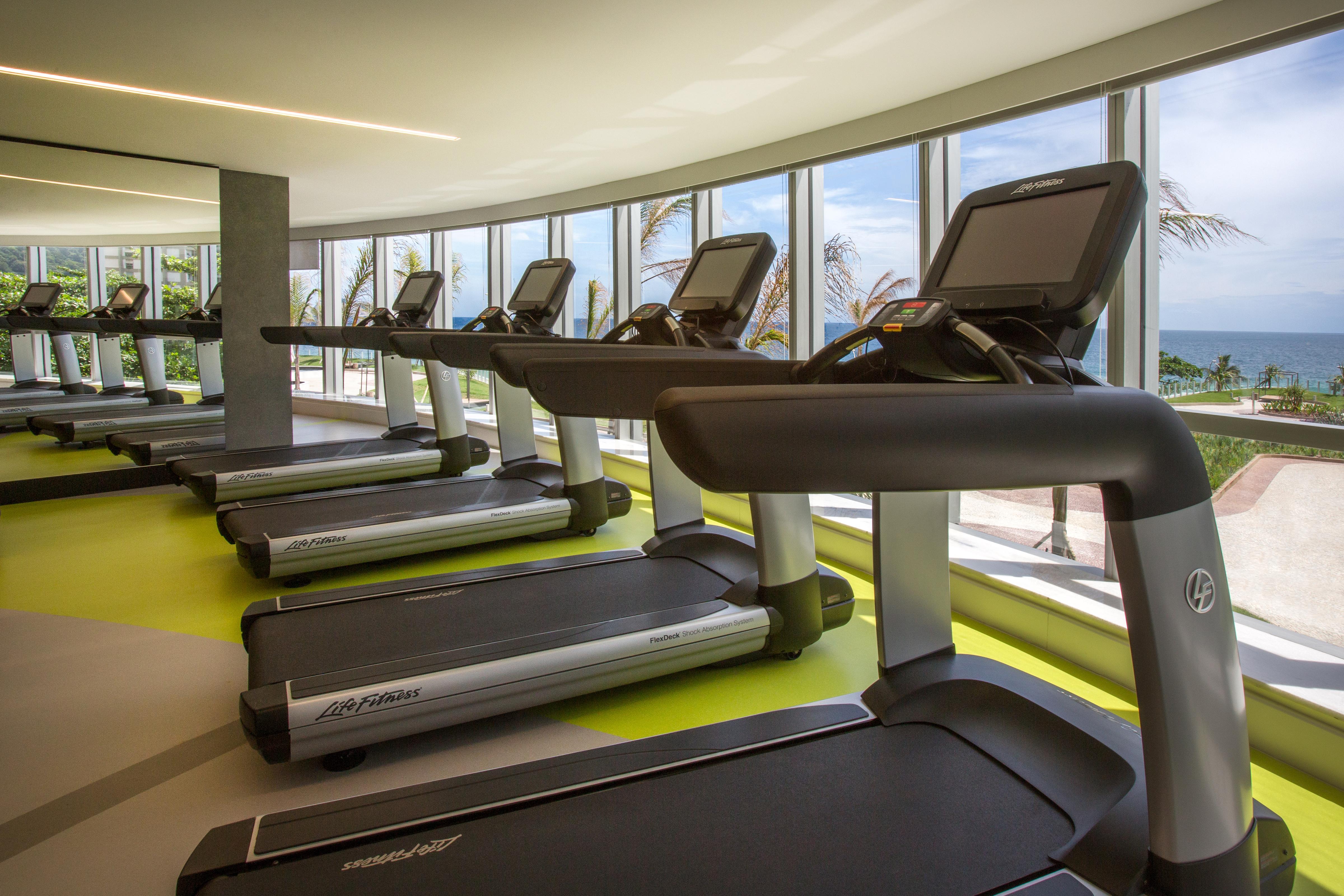Hotel Nacional Rio De Janeiro - Oficial מראה חיצוני תמונה A row of treadmills