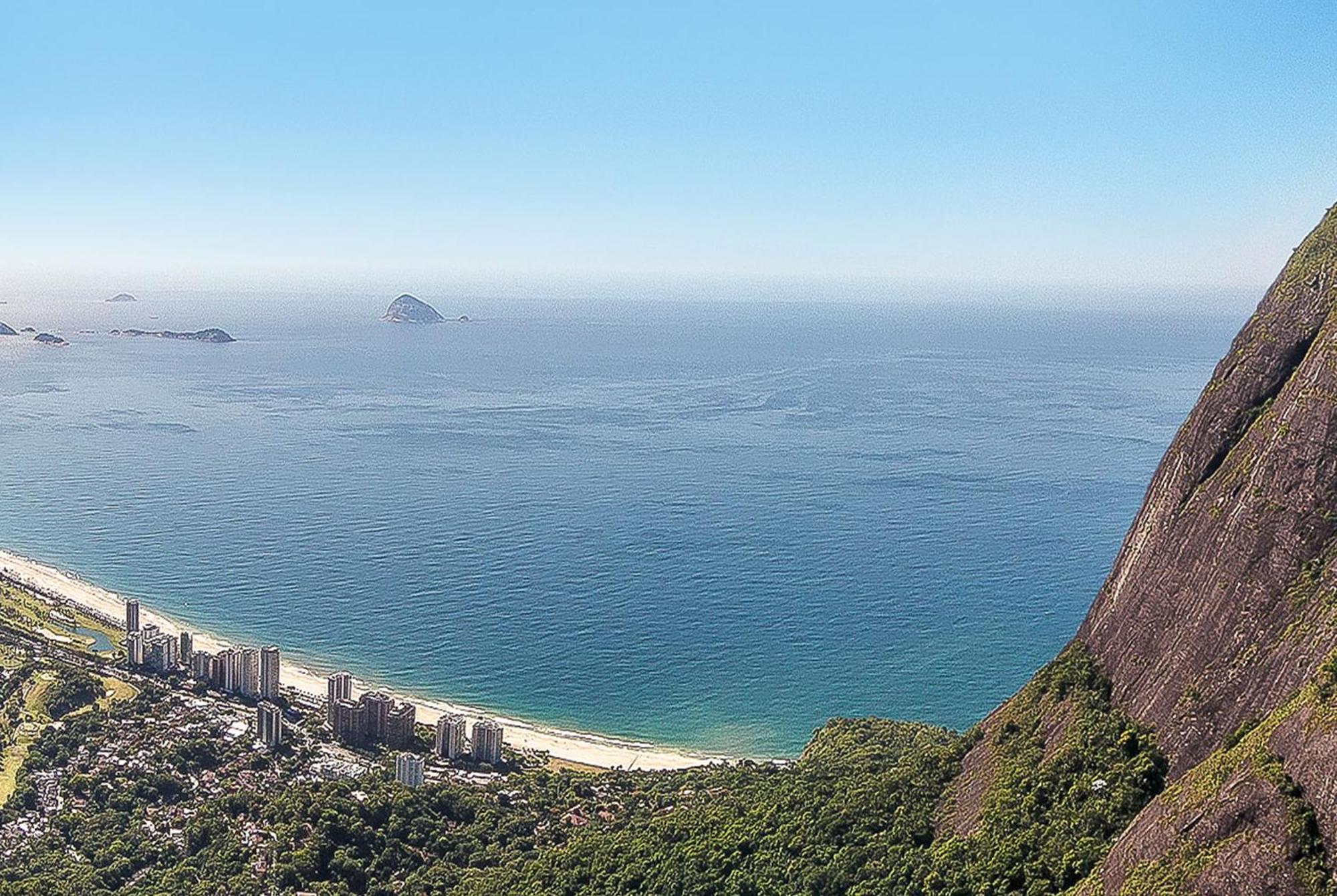 Hotel Nacional Rio De Janeiro - Oficial מראה חיצוני תמונה View of Ipanema from the Sugarloaf Mountain