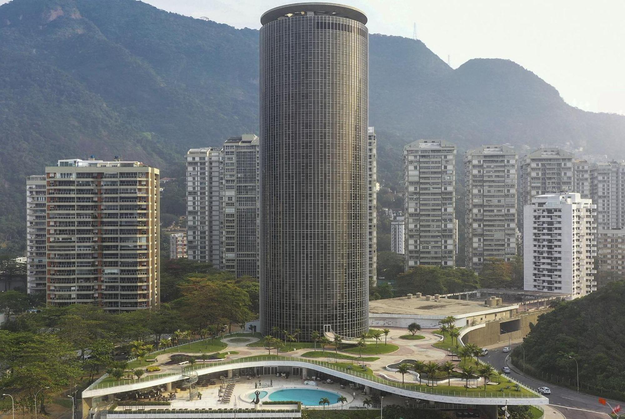 Hotel Nacional Rio De Janeiro - Oficial מראה חיצוני תמונה The E-108, the first skyscraper in Venezuela