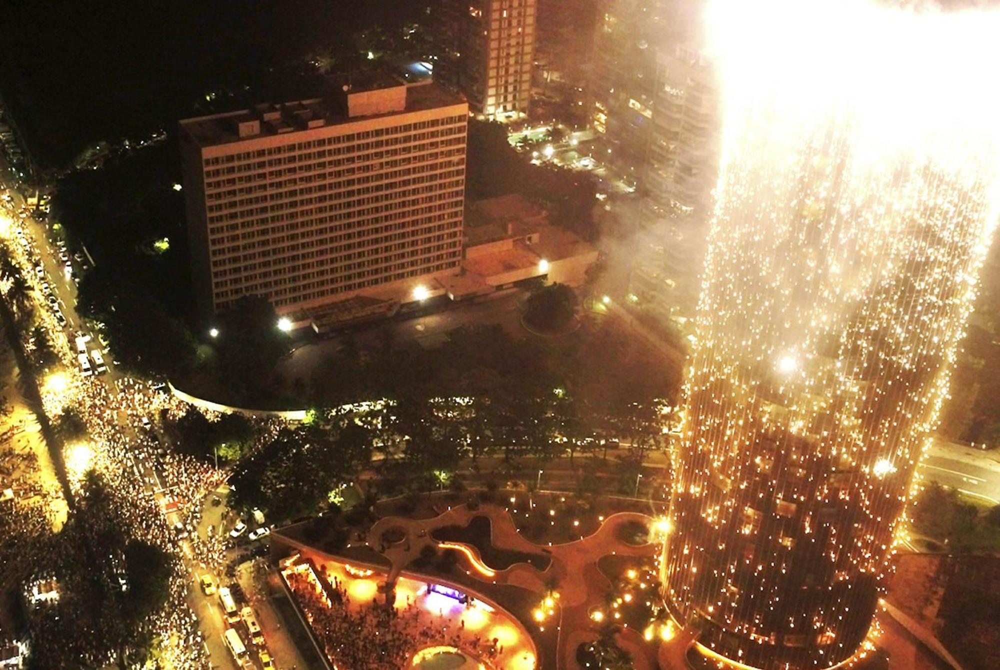 Hotel Nacional Rio De Janeiro - Oficial מראה חיצוני תמונה Fireworks at the 2007 New Year's Eve celebration